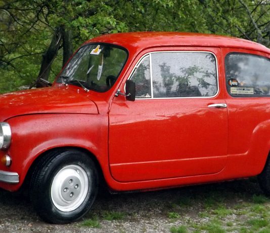 CRVENA ZASTAVA I FIAT: Što se desilo s jugoslavenskom autoindustrijom?