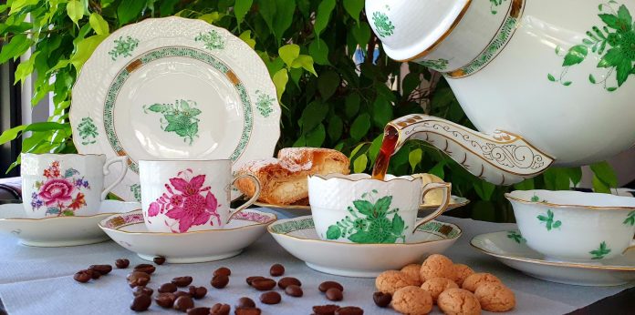 „Dobar tek, carice Sisi“: Izvrsna izložba carskog porculana otvorena u Švicarskoj kući u Opatiji