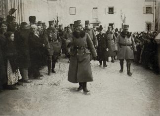 Kraljevstvo bez kralja – pokušaj povratka Karla IV. na prijestolje (dokumentarni film)