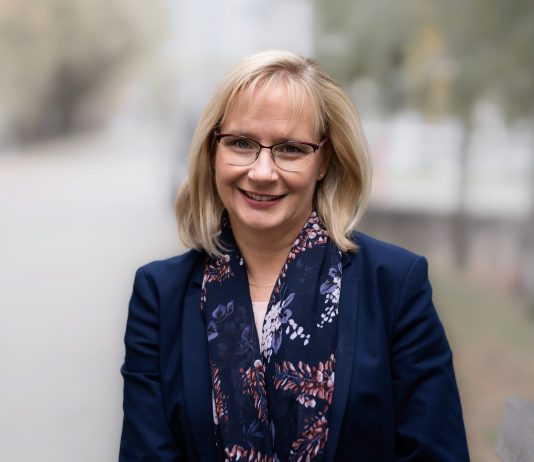 INTERVJU – ZRINKA BLAŽEVIĆ: “Ako prepoznamo potrebe novih generacija, budućnost humanistike bit će relativno sigurna!”