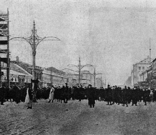 Revolucionarna Rusija: Krizni ulazak u 20. stoljeće