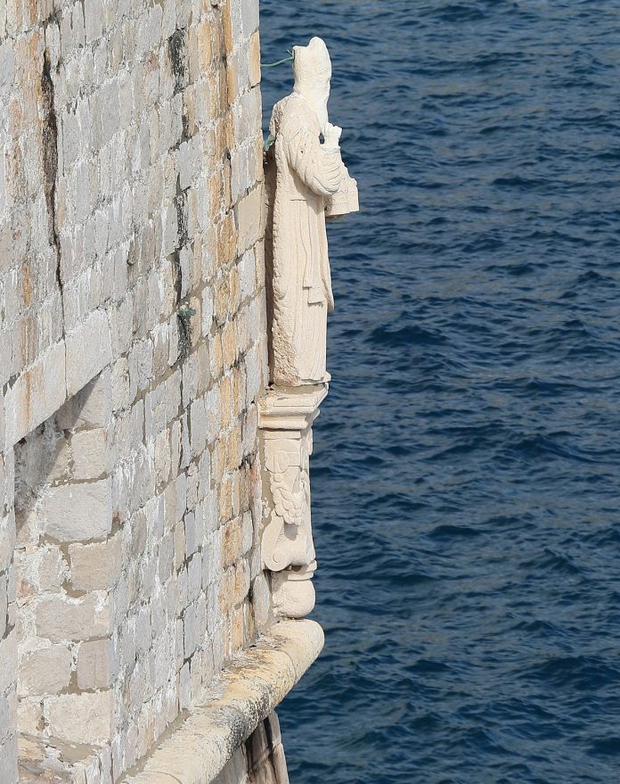 Ima li svetac svoj grad ili grad ima svojega sveca?