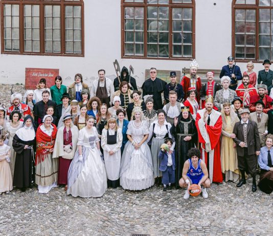 Žive slike: kostimirani likovi i oživljena povijest grada Zagreba