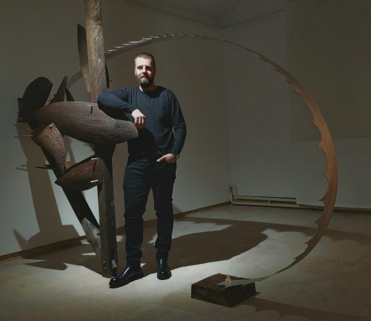 Josip Ivešić »Pamtim šumu«: izložba o oprečnostima